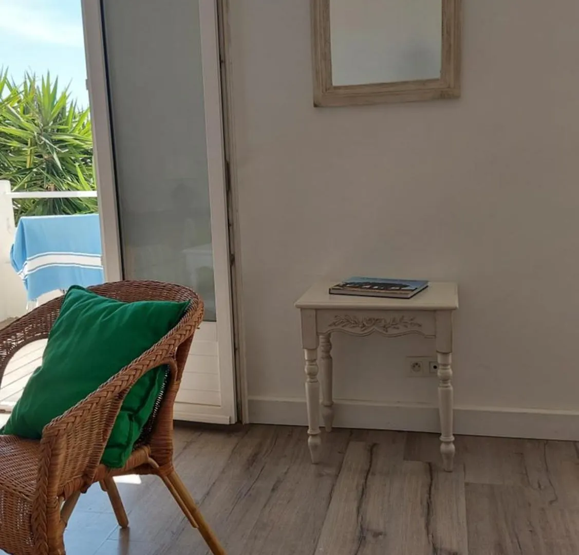 Haut De Villa Vue Mer Le Lavandou